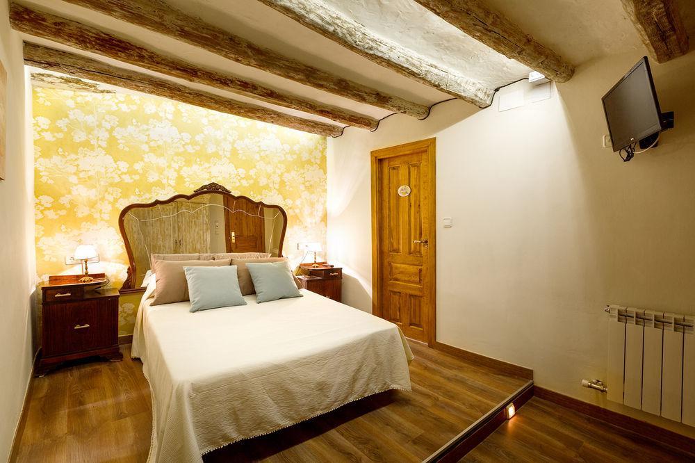 Hotel Villa San Jorge Azanúy Dış mekan fotoğraf