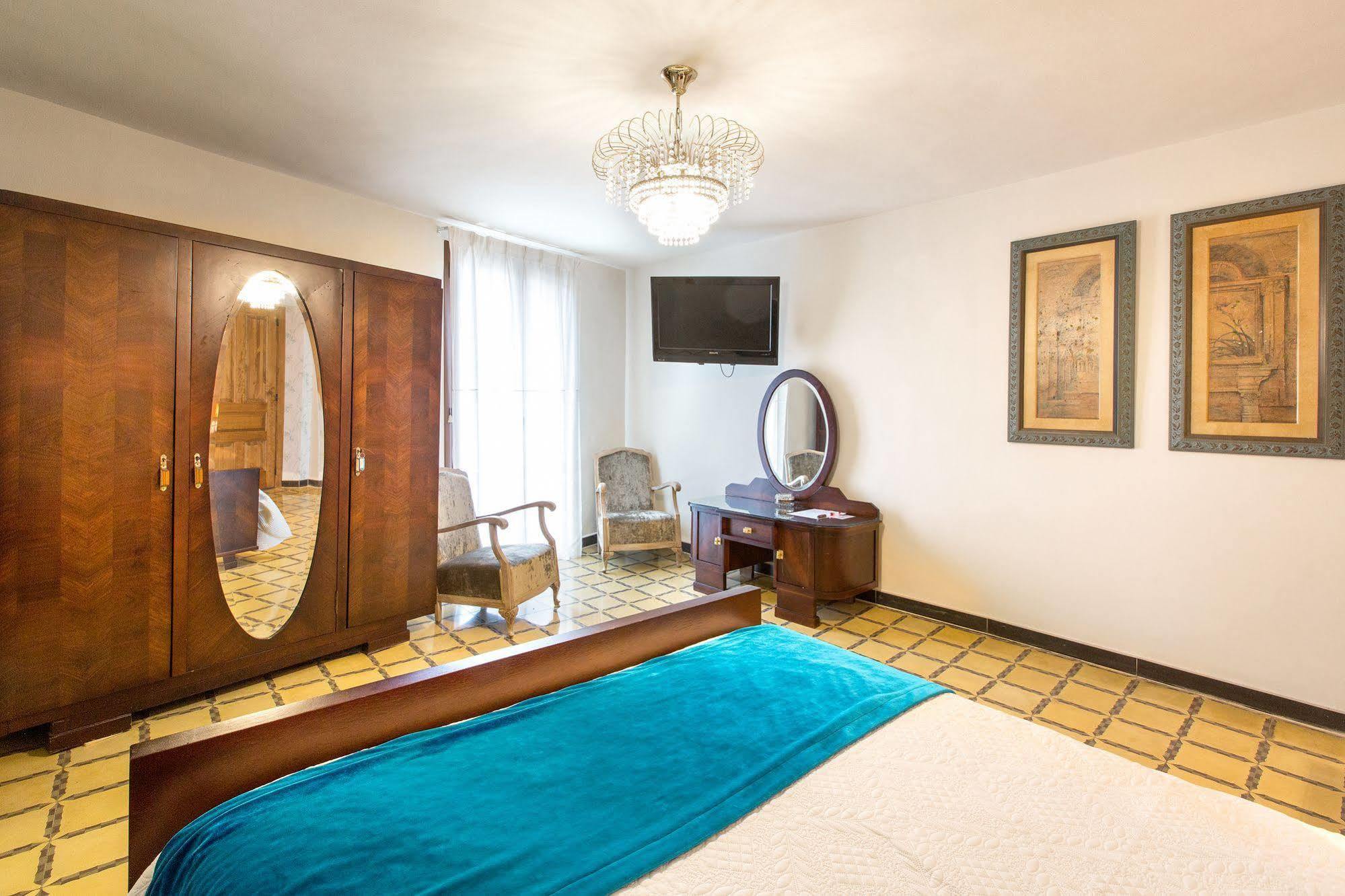 Hotel Villa San Jorge Azanúy Dış mekan fotoğraf